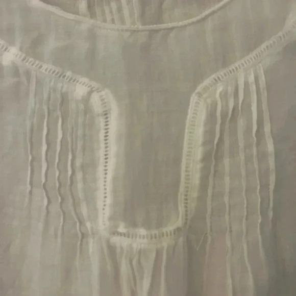 Zara White Relaxed Fit Flutter Sleeve Blouse - Picture 2 of 5